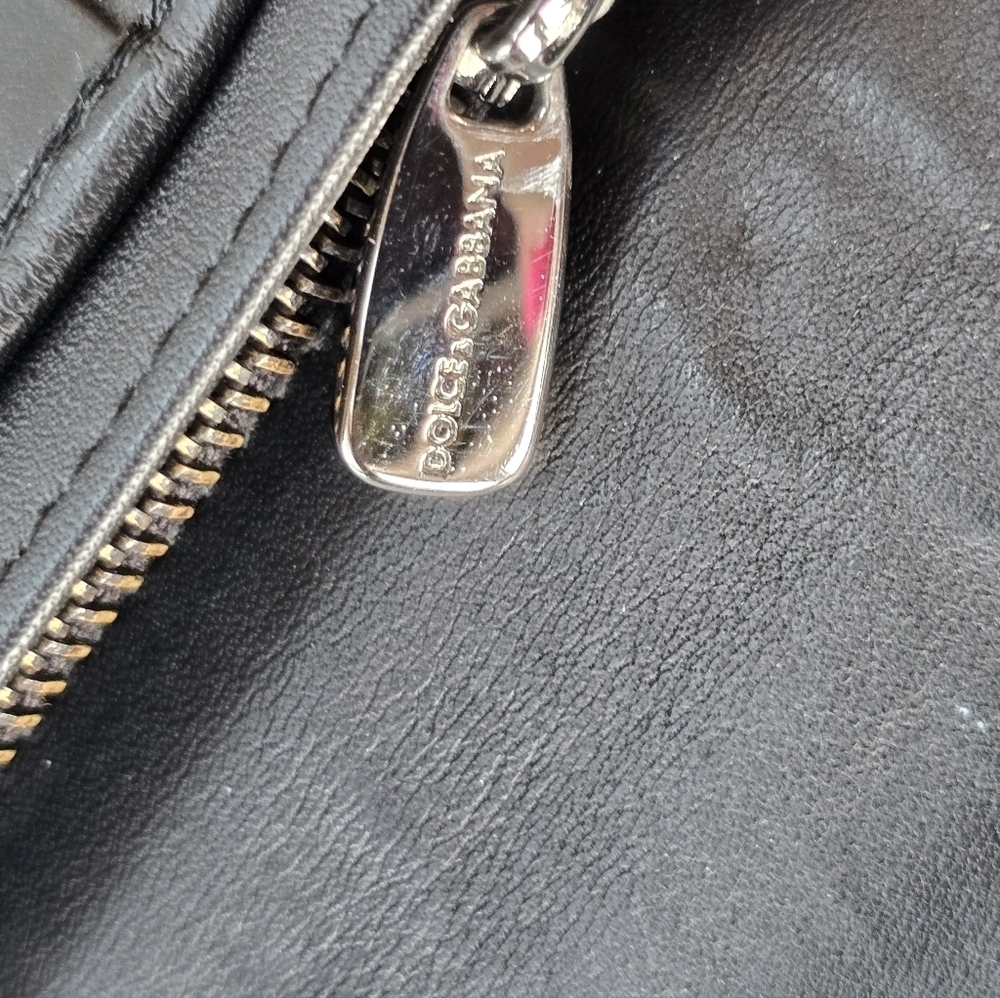 Dolce & Gabbana Black Pebbled Leather Bifold Long Unisex Wallet - Picture 12 of 13